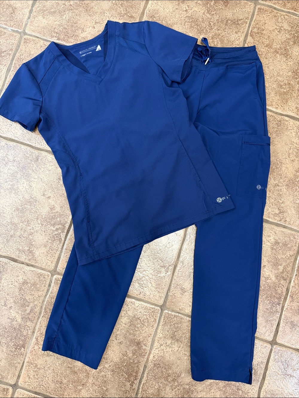 White Cross Navy V-Neck Medical Scrub Top and Scrub Pant XS Set